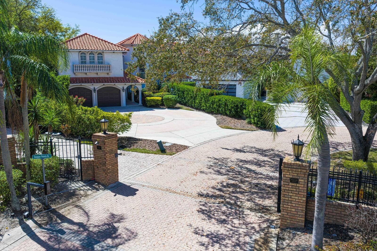 3915 SNAPPER POINTE DR