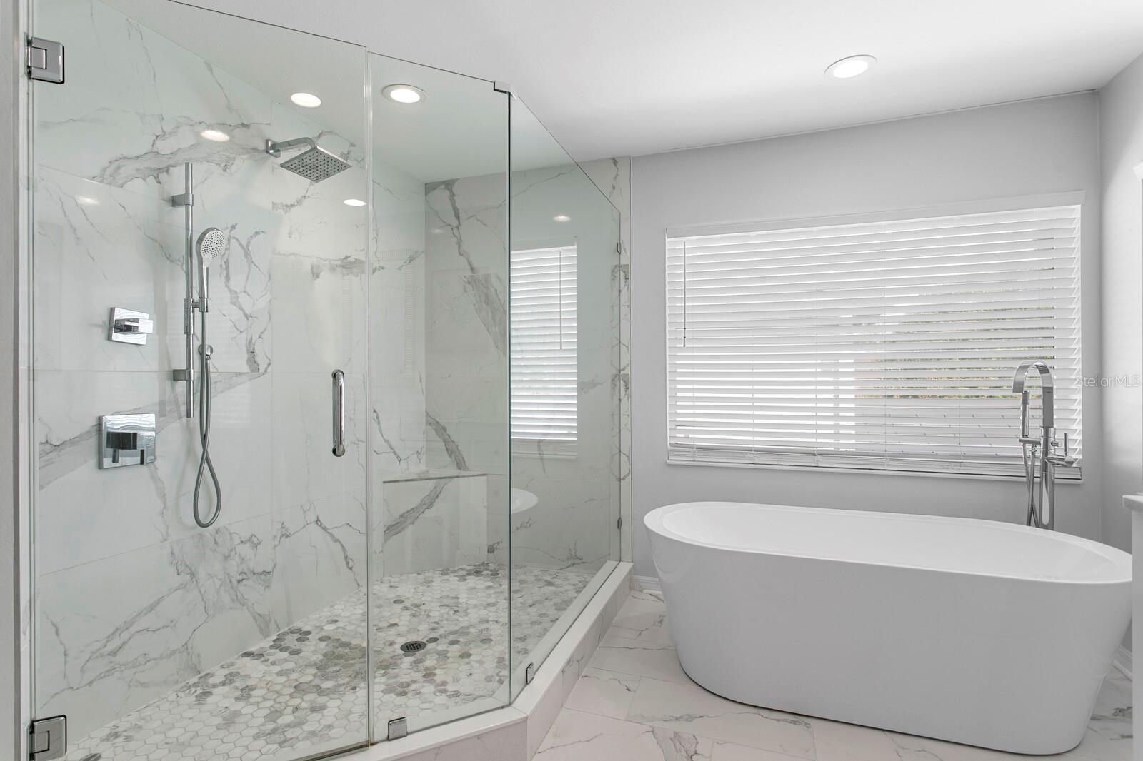 3915 SNAPPER POINTE DR