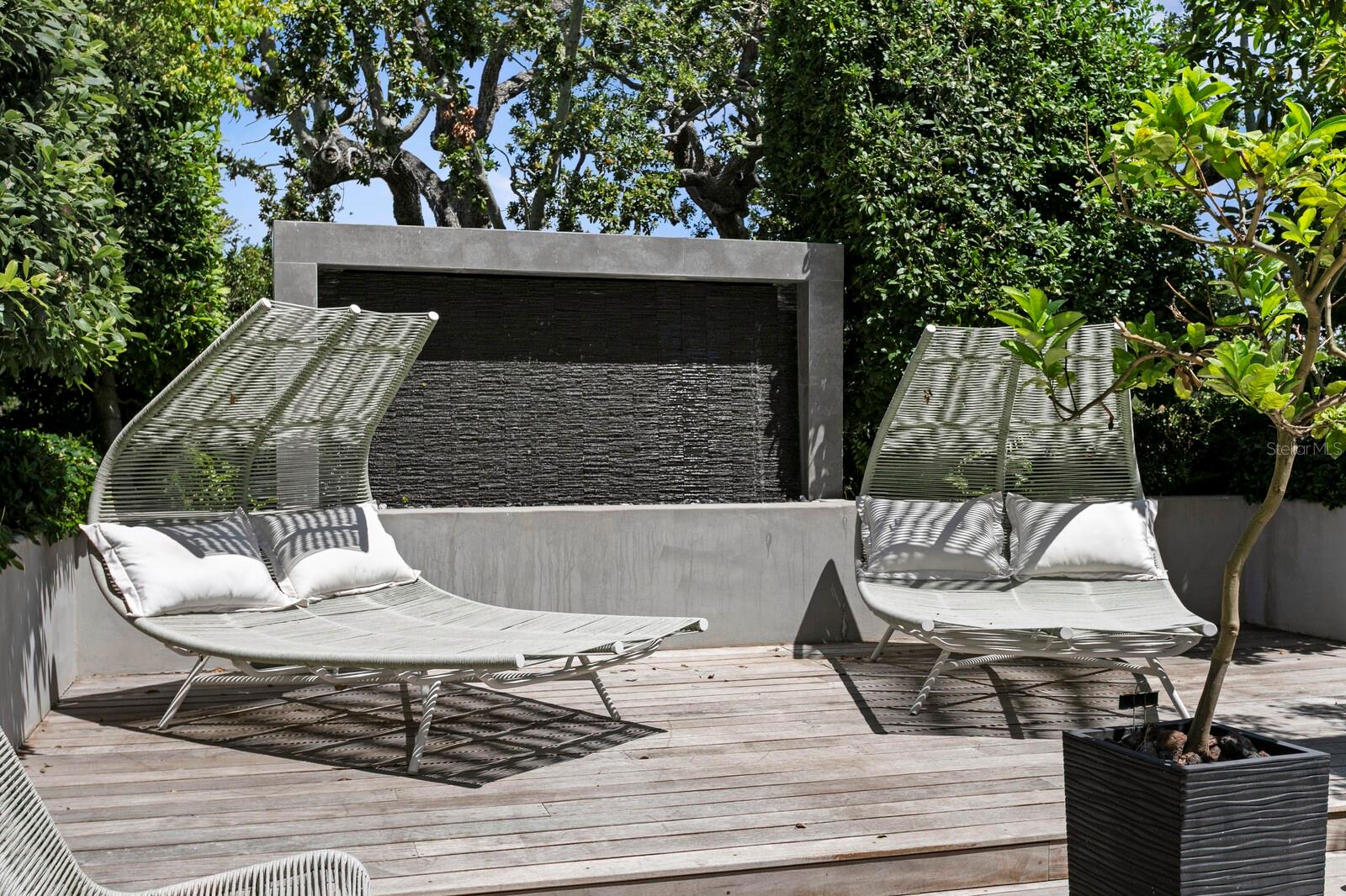 2619 BAYSHORE BLVD #200