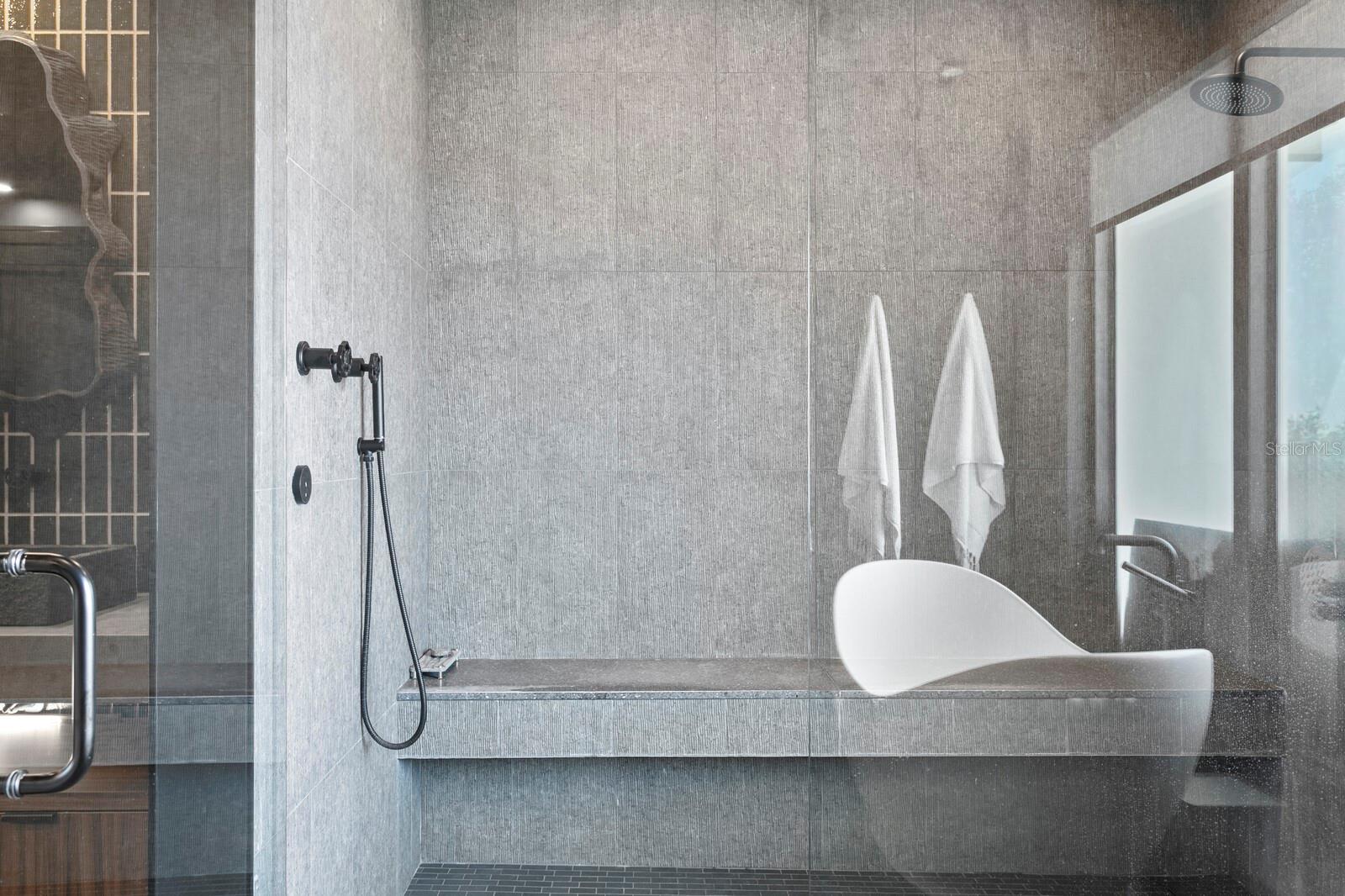 2619 BAYSHORE BLVD #200