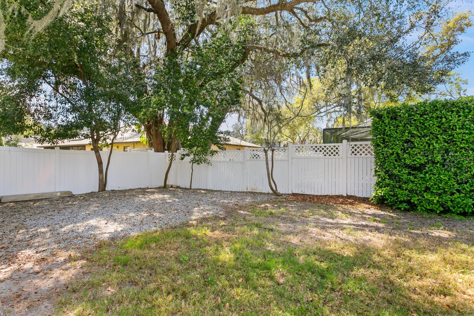 6404 JOSEPHINE ARBOR PL
