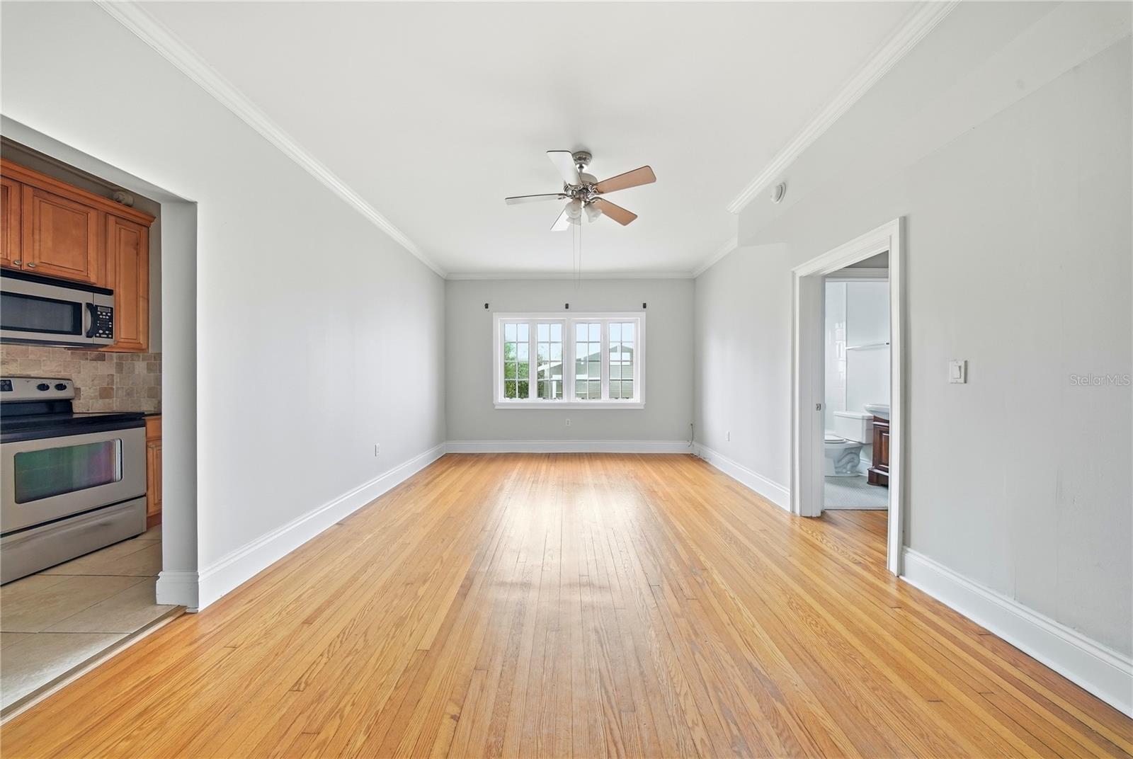 2117 W DEKLE AVE #G1