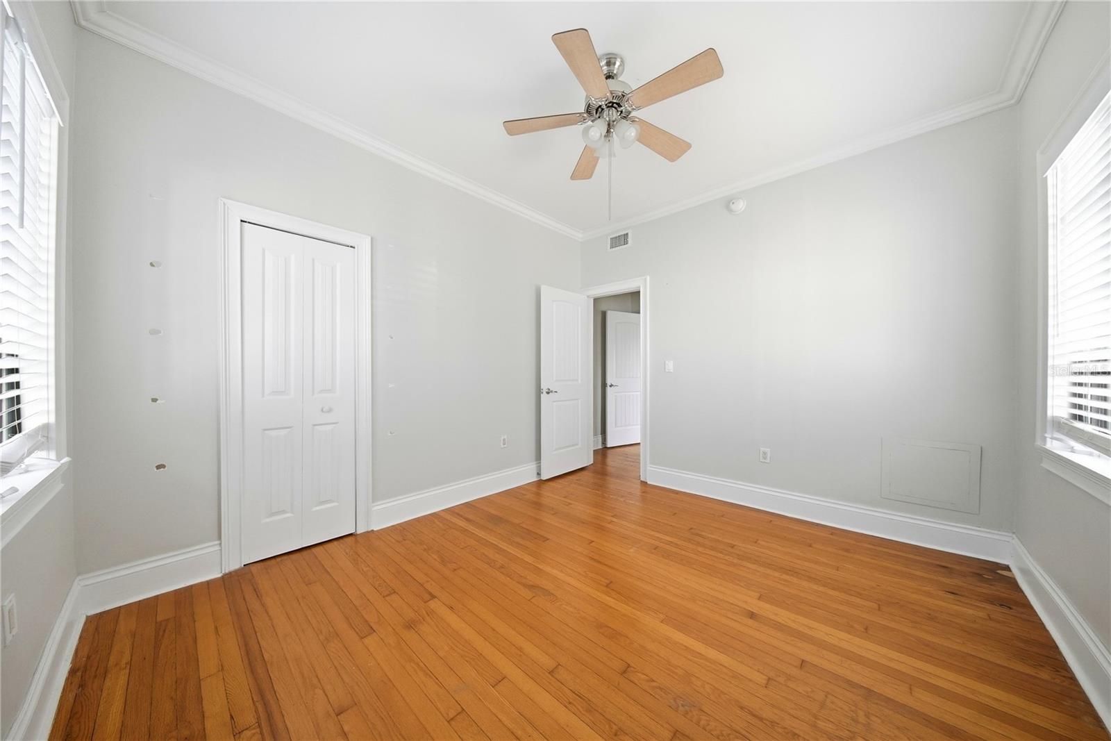 2117 W DEKLE AVE #G1