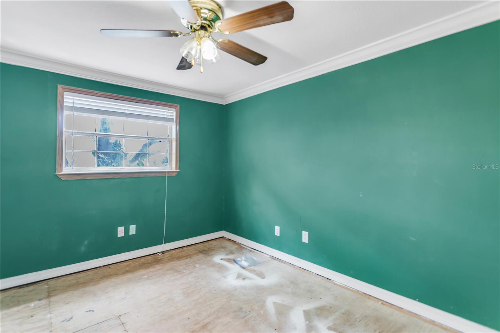 6734 TWELVE OAKS BLVD