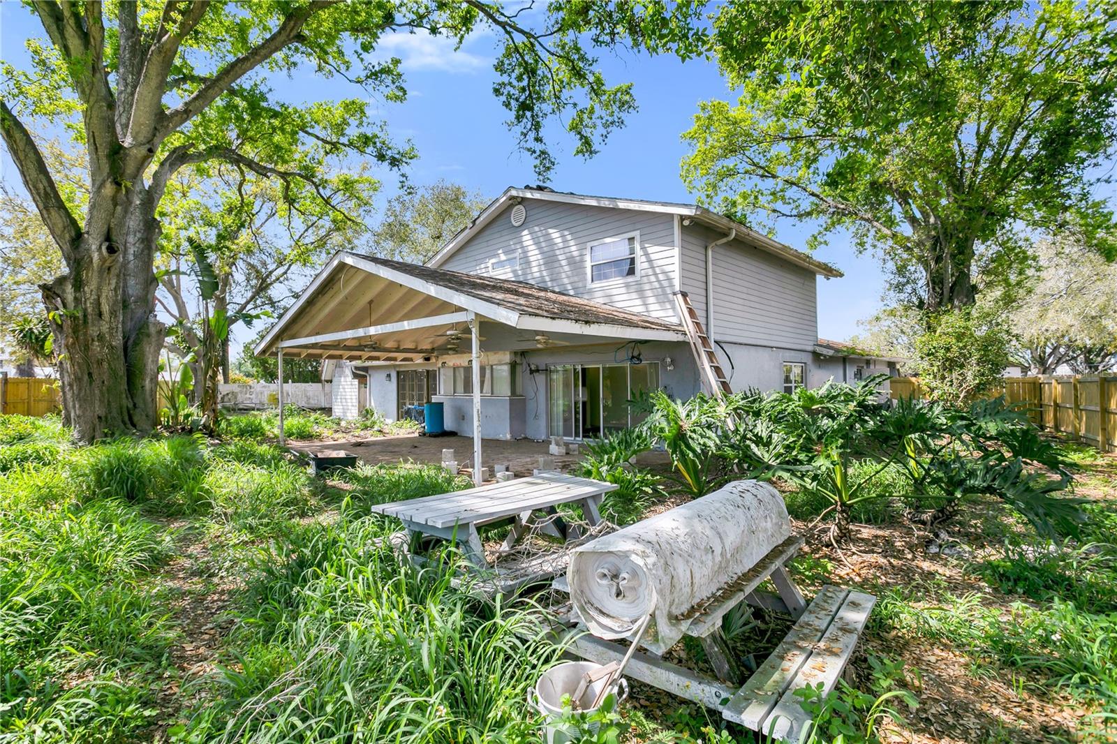 6734 TWELVE OAKS BLVD