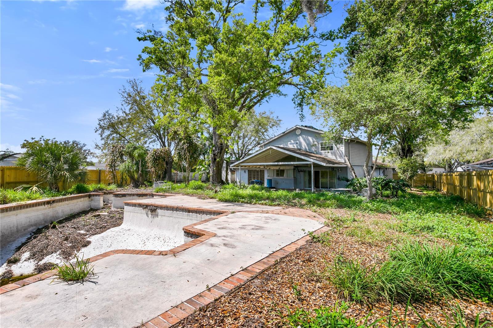 6734 TWELVE OAKS BLVD