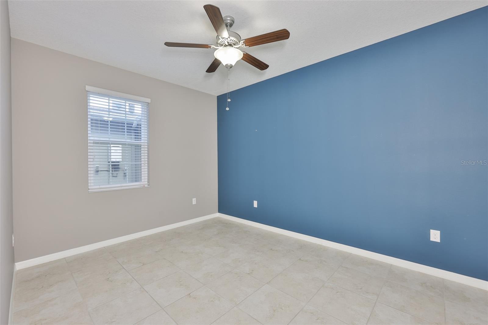 6330 LANTERN VIEW PL