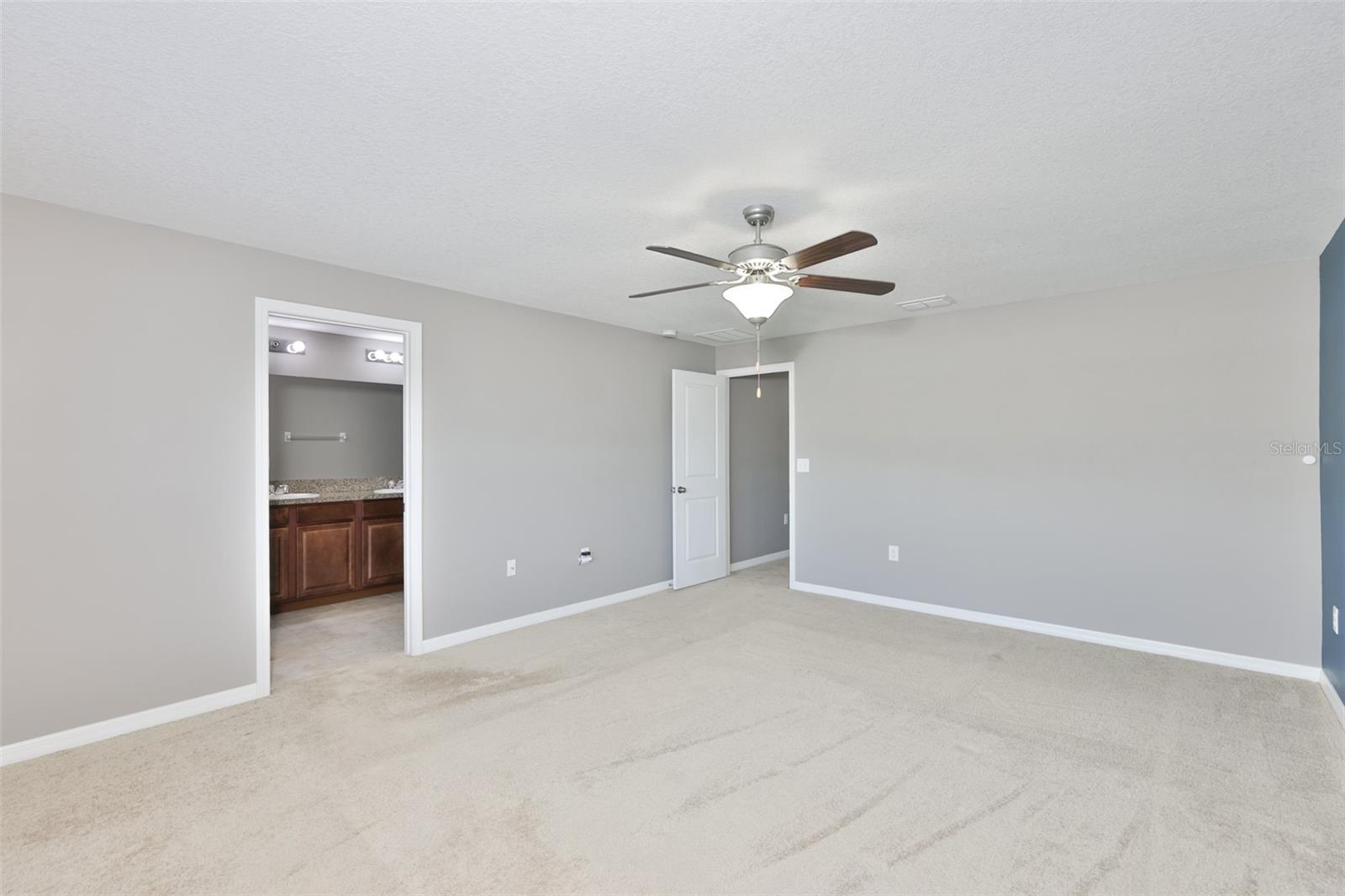6330 LANTERN VIEW PL