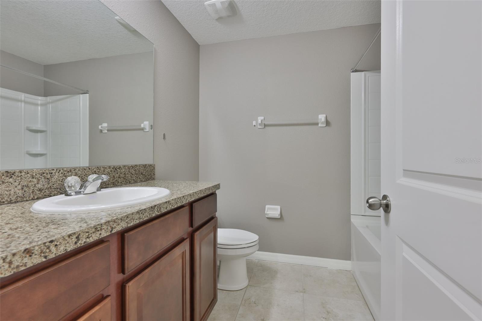 6330 LANTERN VIEW PL