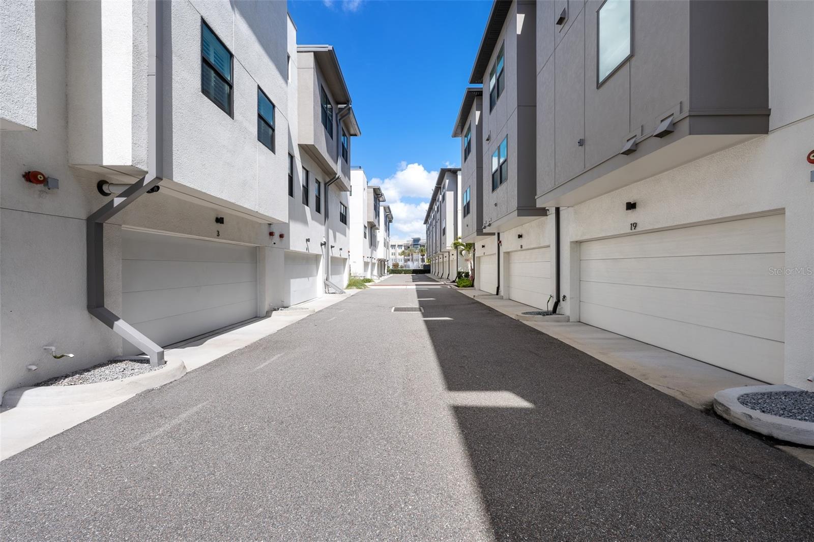 2511 N GRADY AVE #19