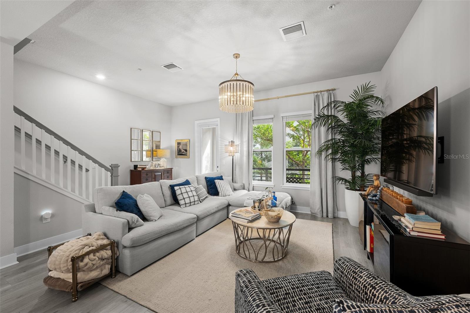 2511 N GRADY AVE #19