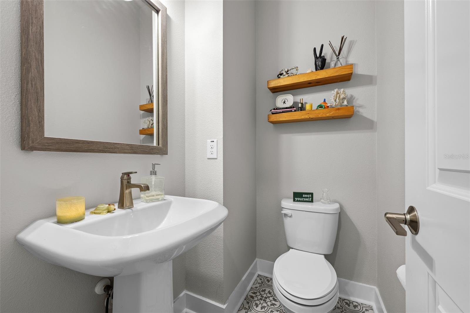 2511 N GRADY AVE #19