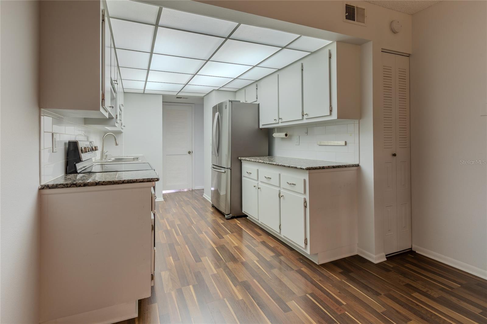 305 30TH AVE W #A208