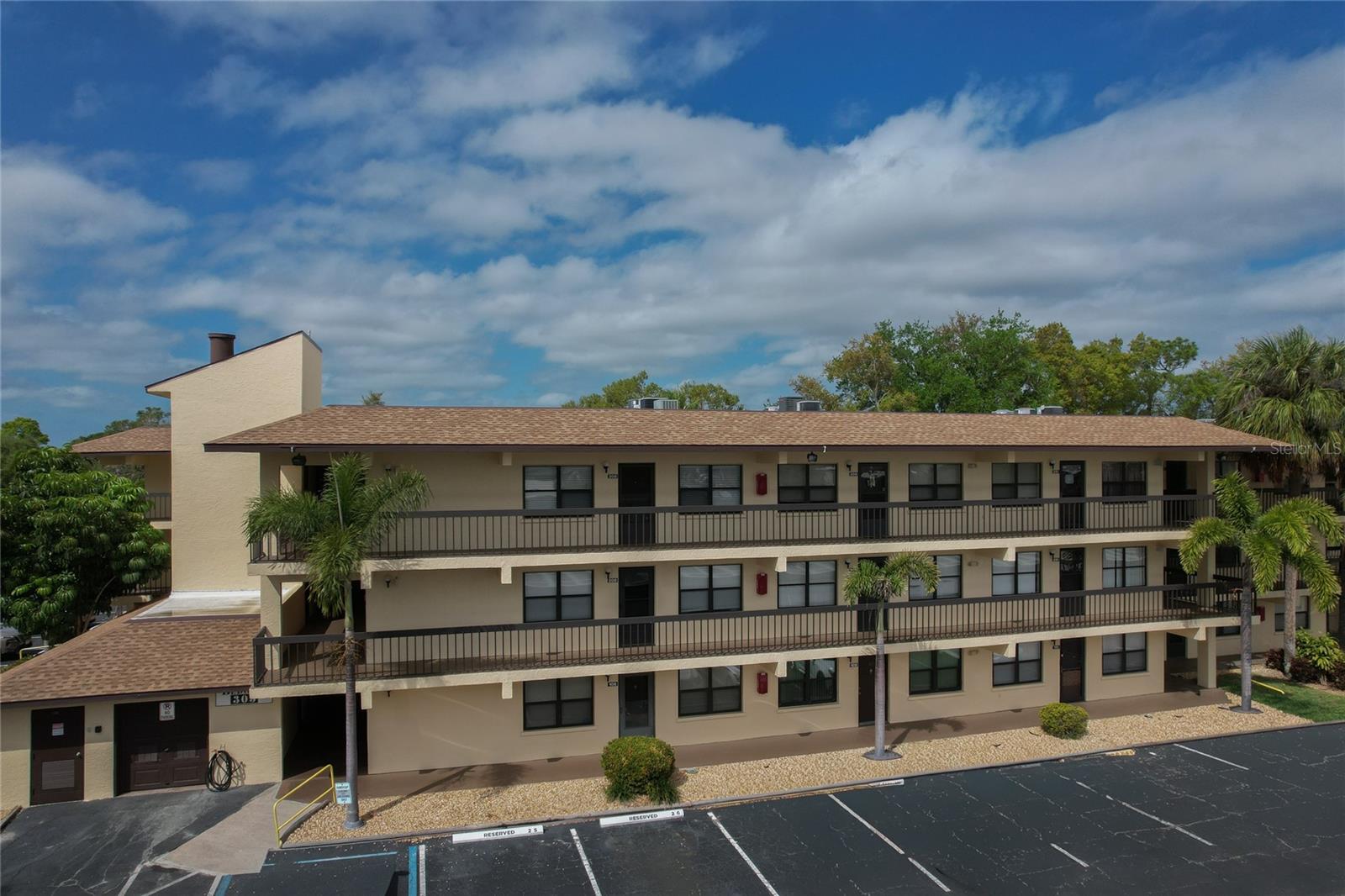 305 30TH AVE W #A208