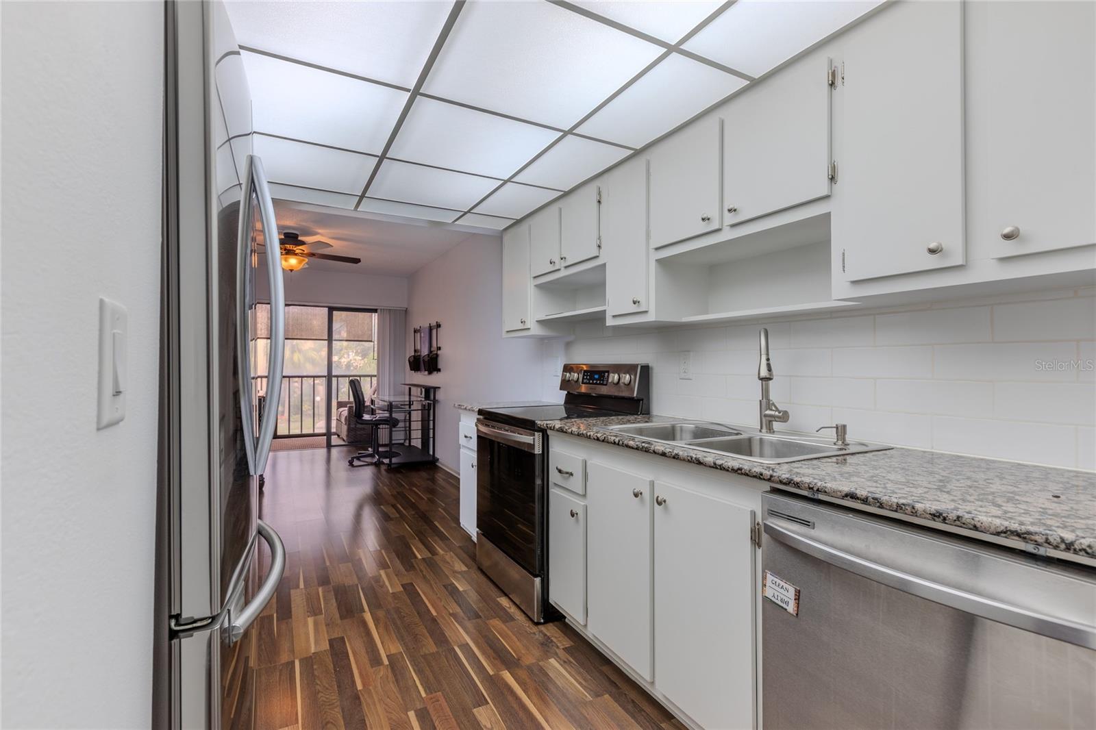 305 30TH AVE W #A208