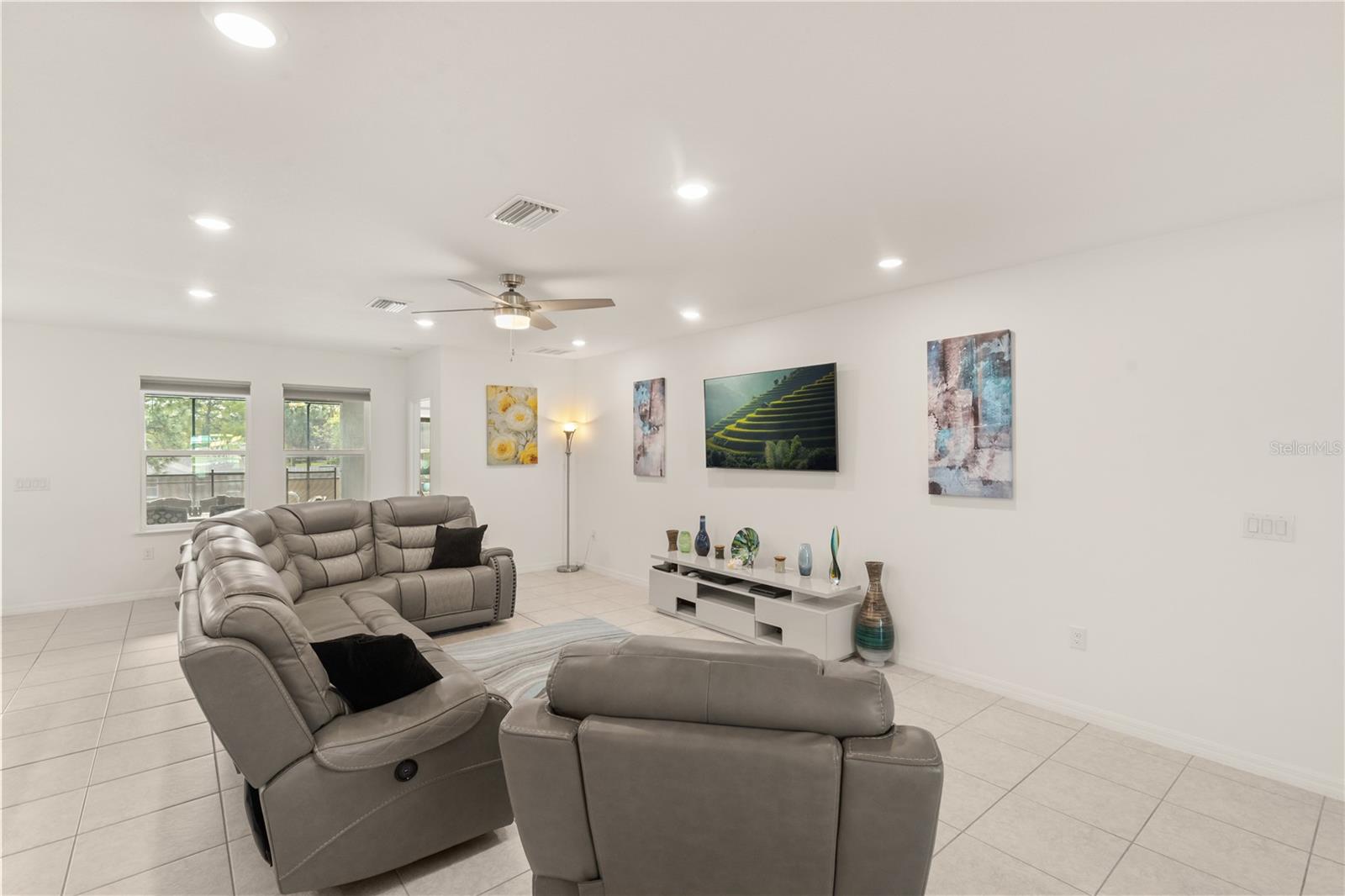 6426 GRAPEWOOD RD