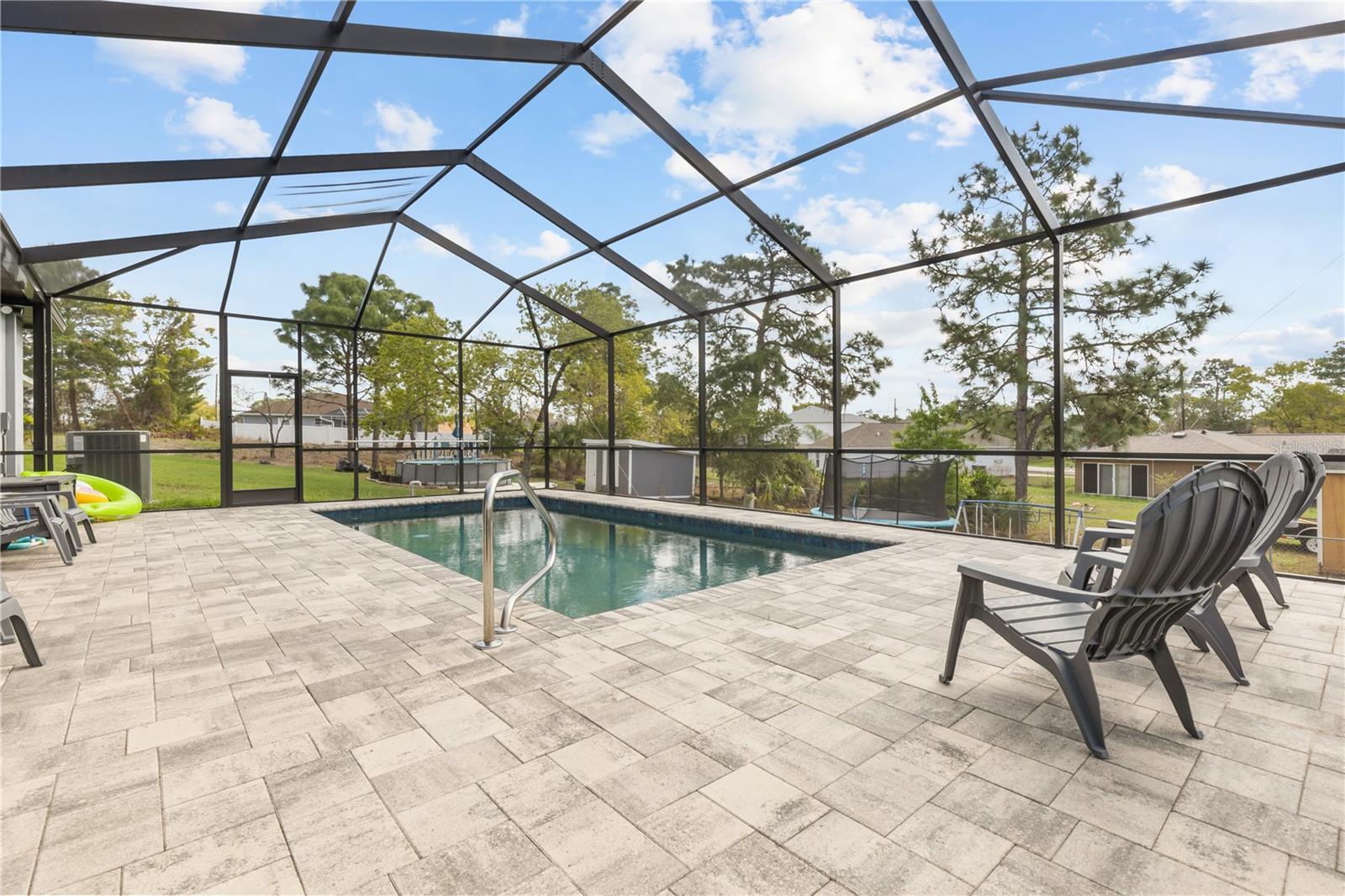 6426 GRAPEWOOD RD