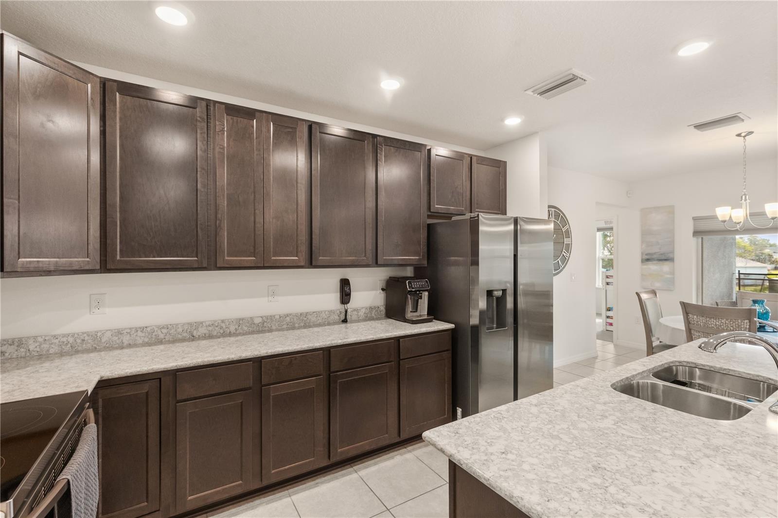 6426 GRAPEWOOD RD