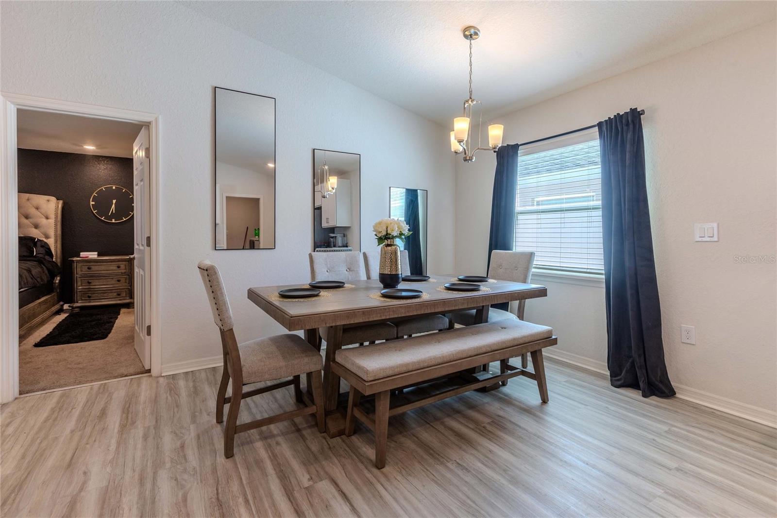 6896 PEBBLEBROOKE WAY