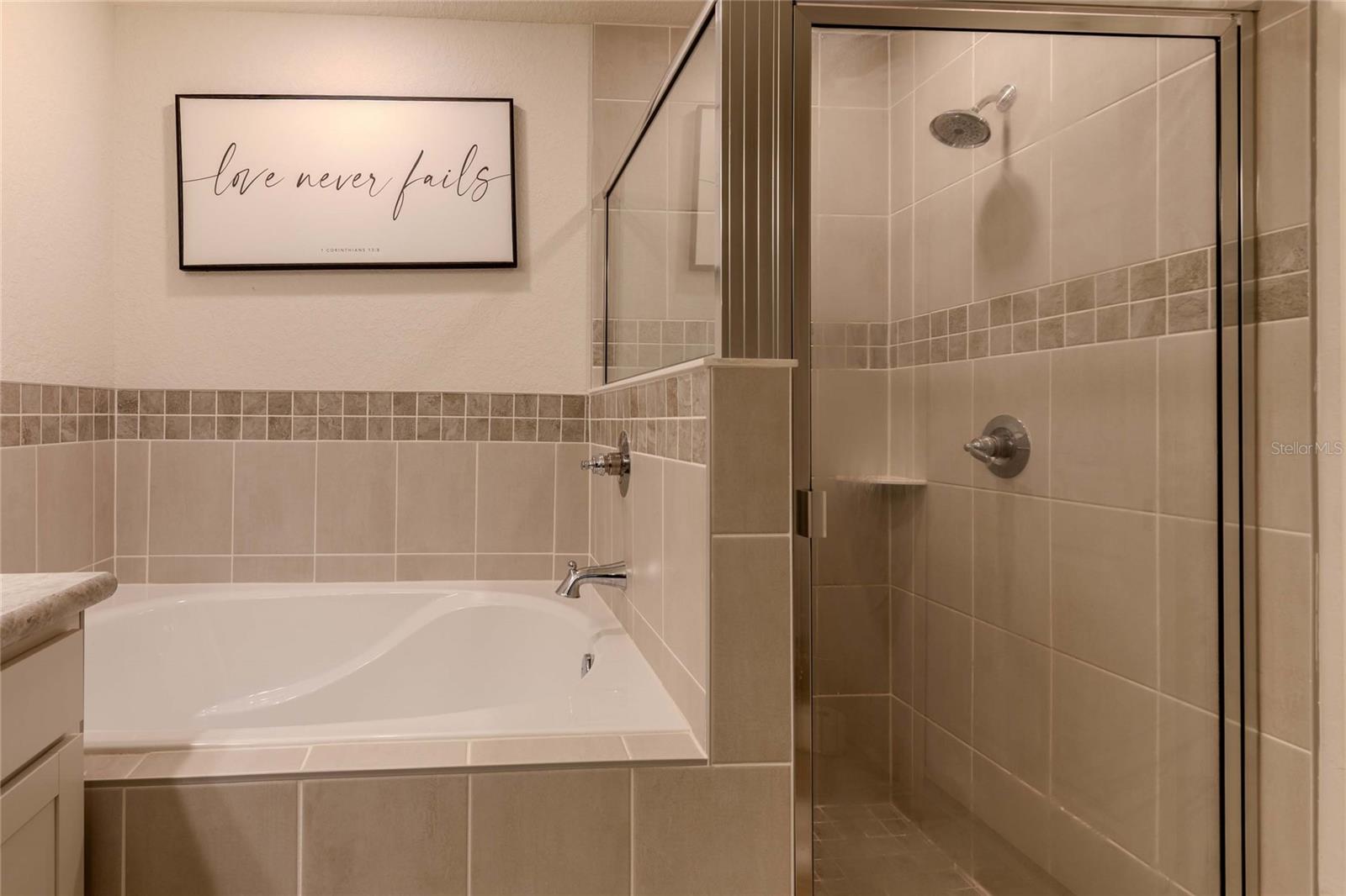 6896 PEBBLEBROOKE WAY