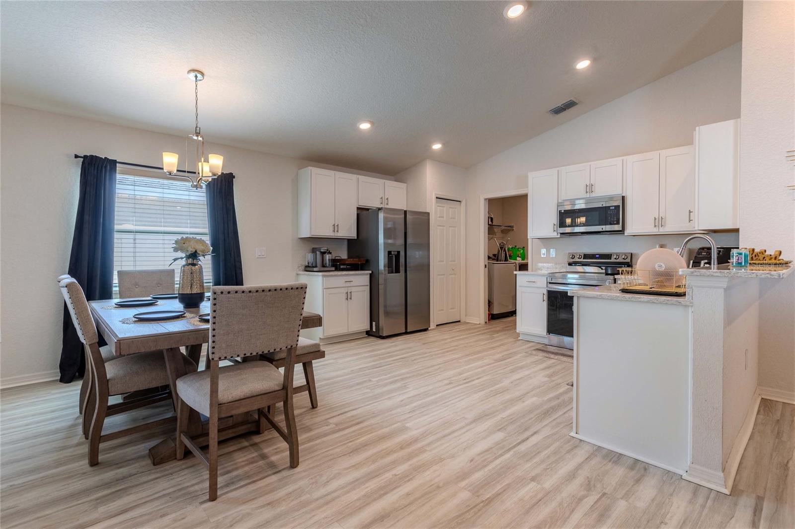 6896 PEBBLEBROOKE WAY