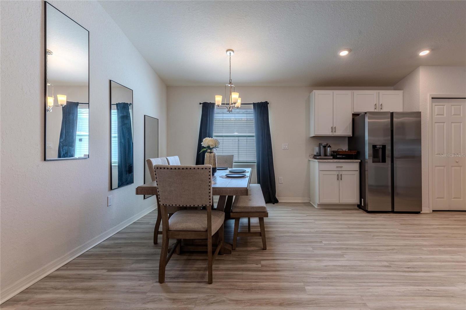 6896 PEBBLEBROOKE WAY