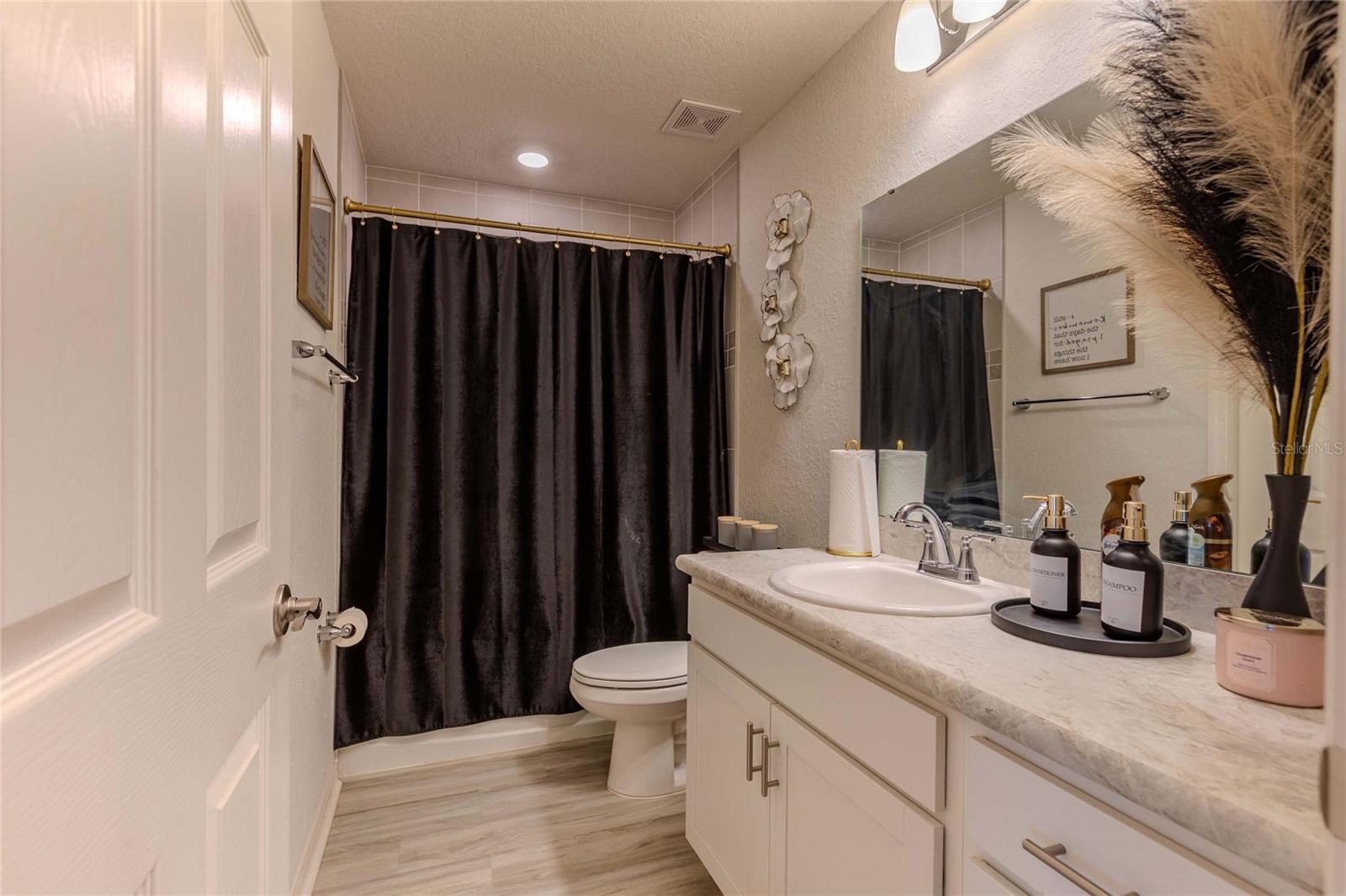 6896 PEBBLEBROOKE WAY