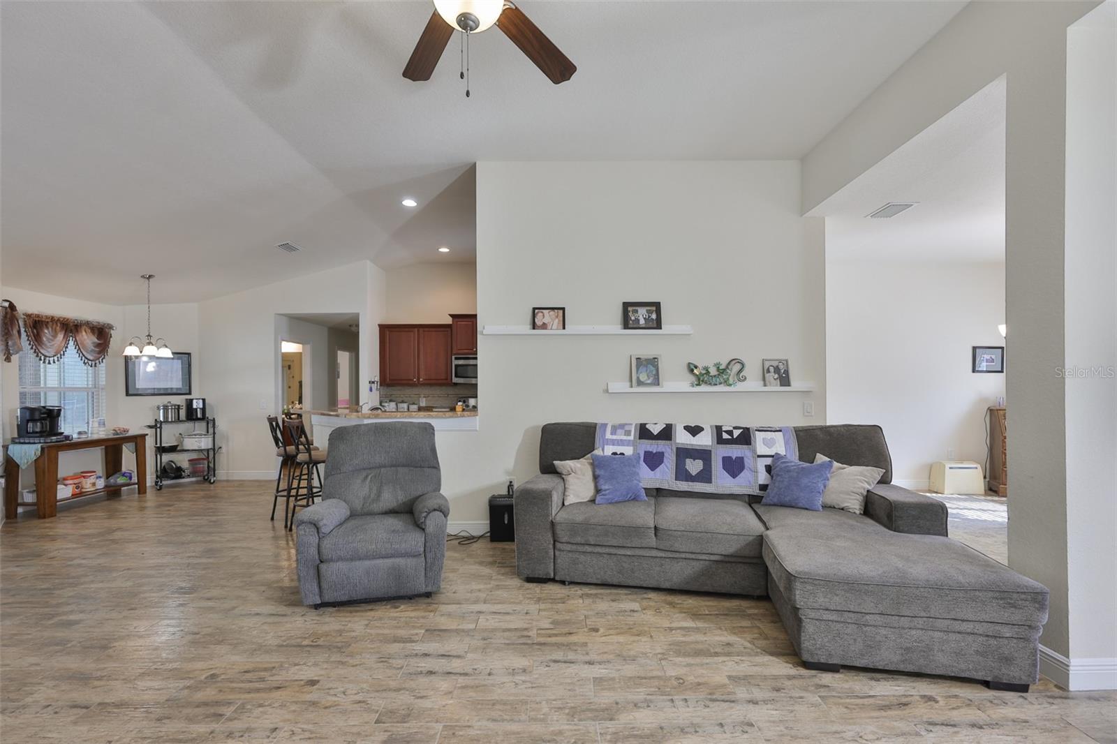 14261 ENGLISH SPARROW RD