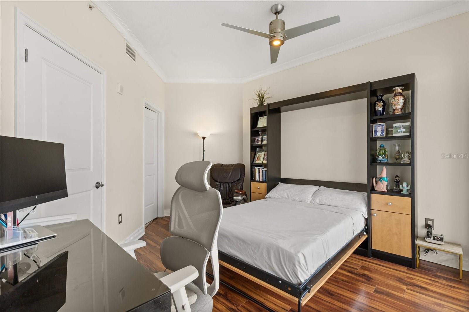 1209 E CUMBERLAND AVE #807