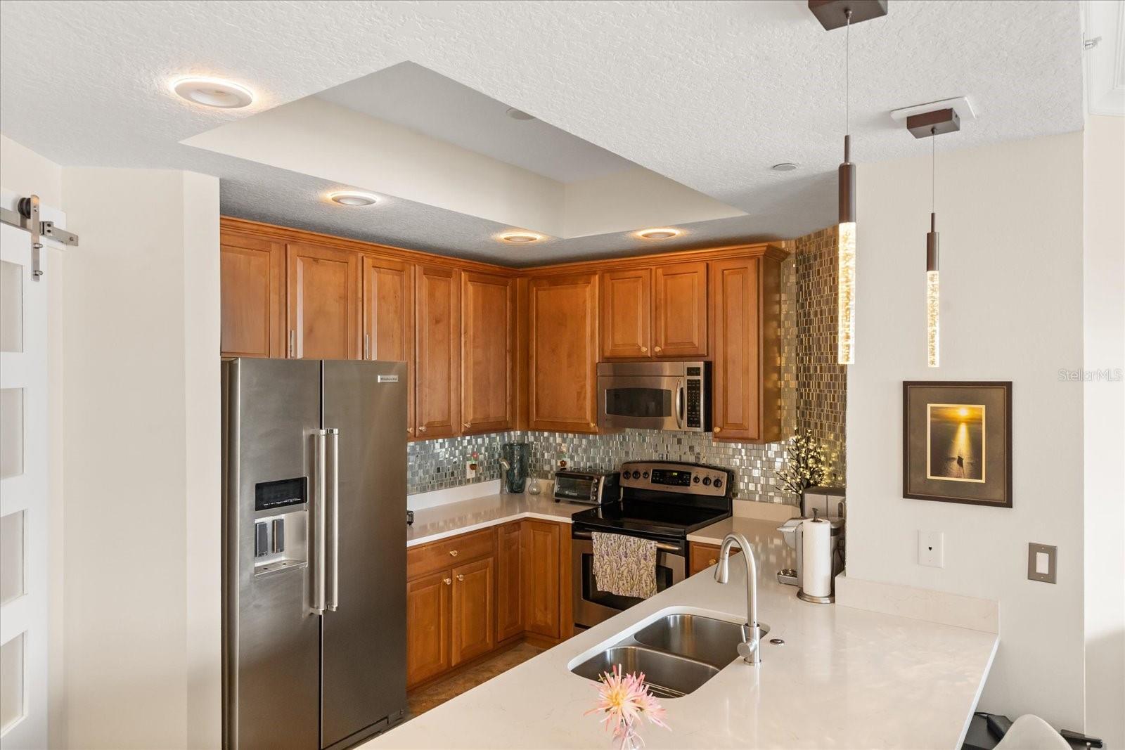 1209 E CUMBERLAND AVE #807