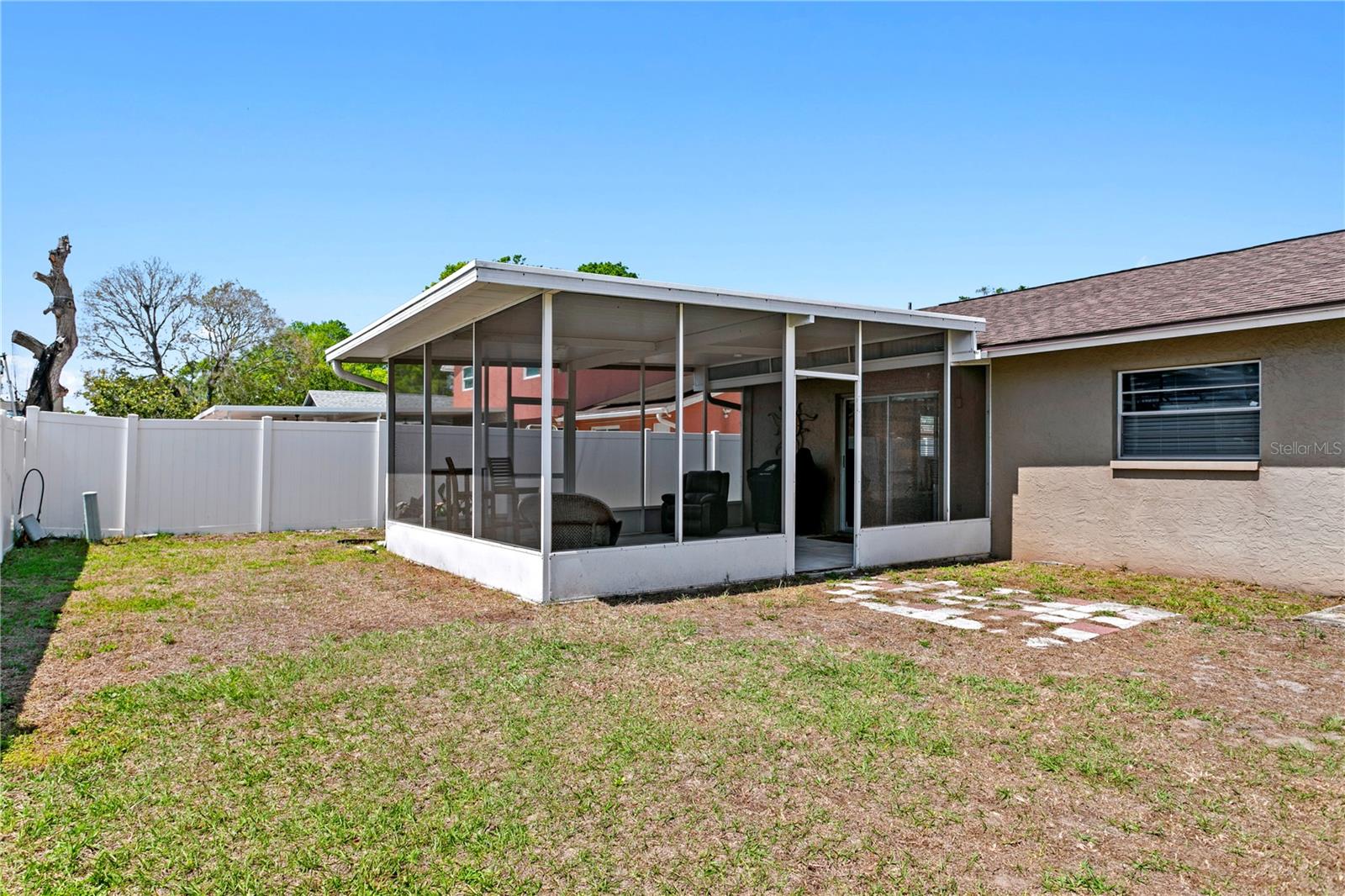 6404 HEATHER MOOR CT