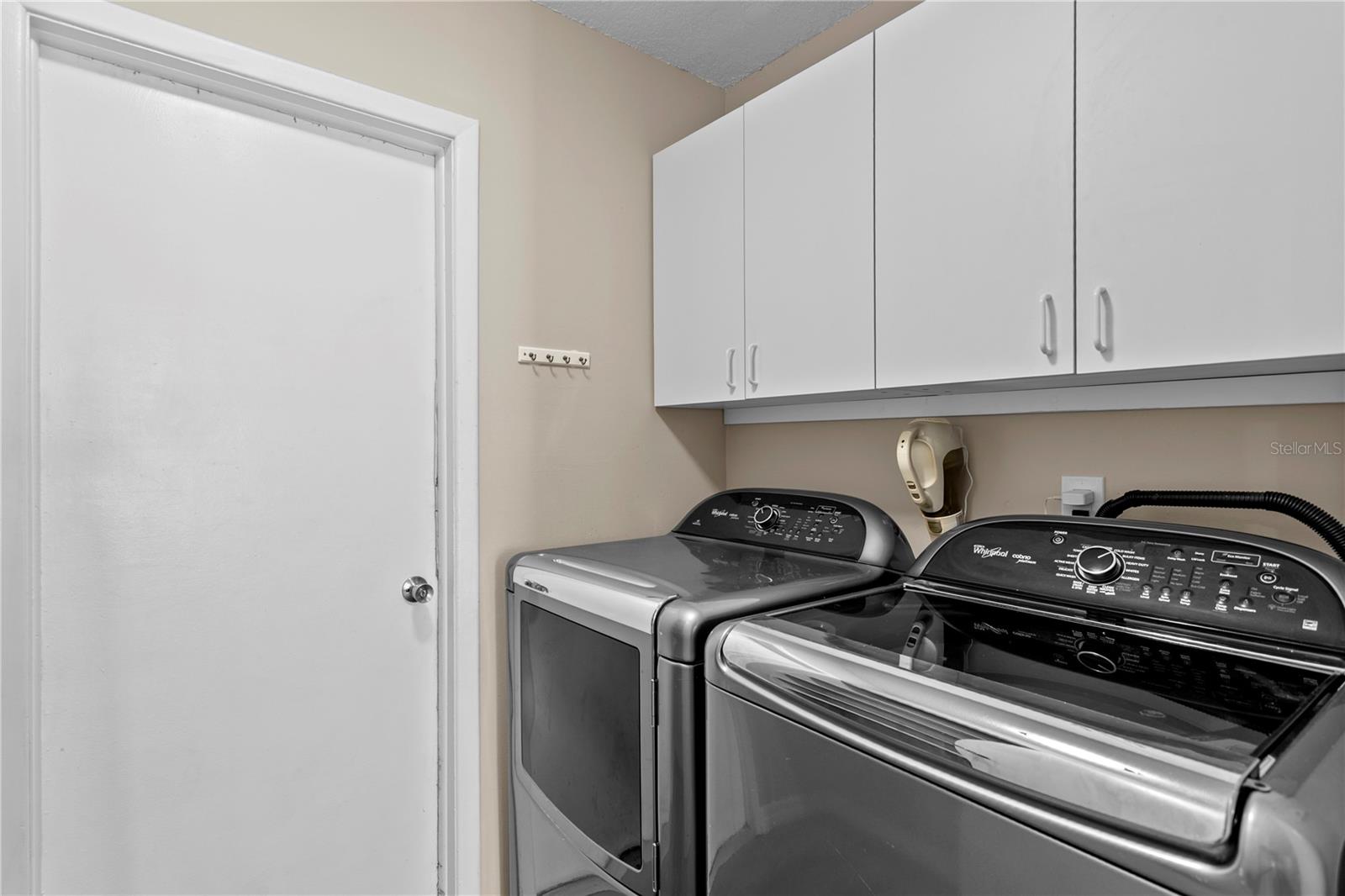 6404 HEATHER MOOR CT