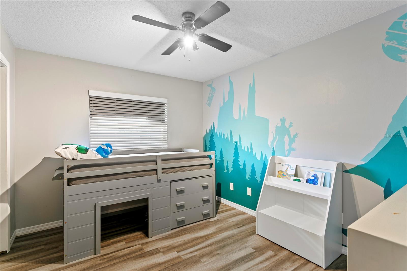 6404 HEATHER MOOR CT