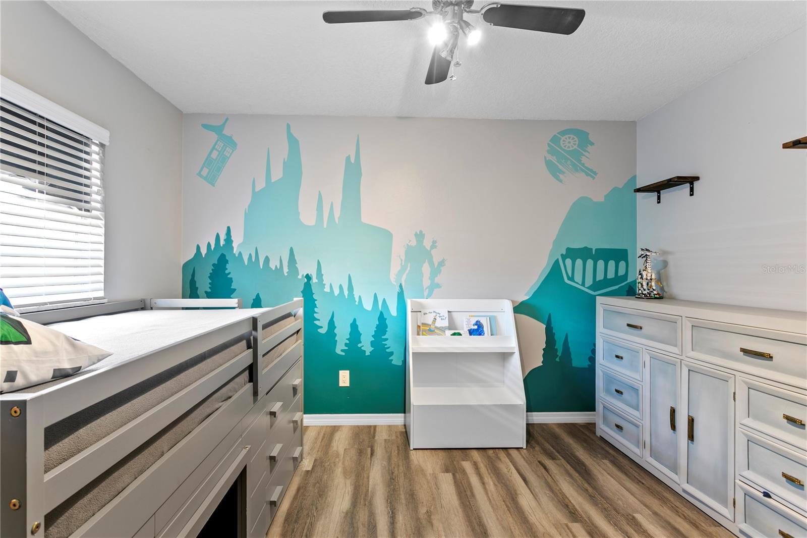 6404 HEATHER MOOR CT
