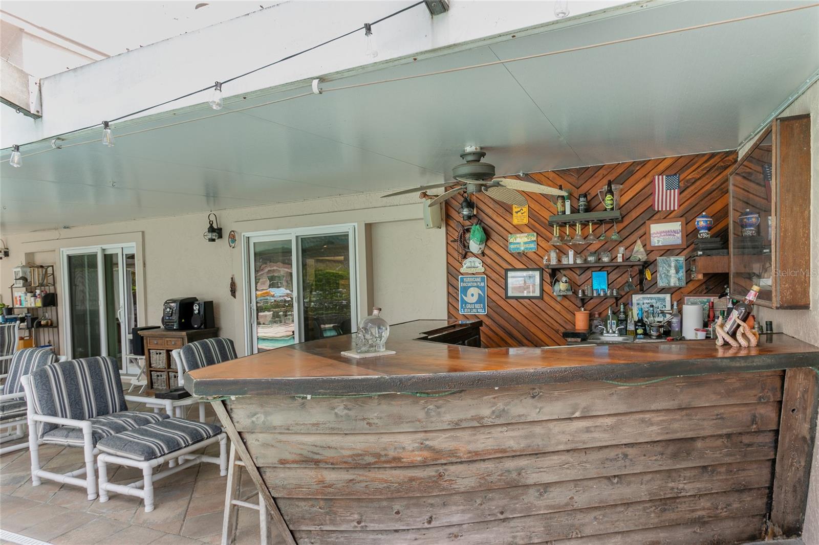 6104 SCHOONER WAY