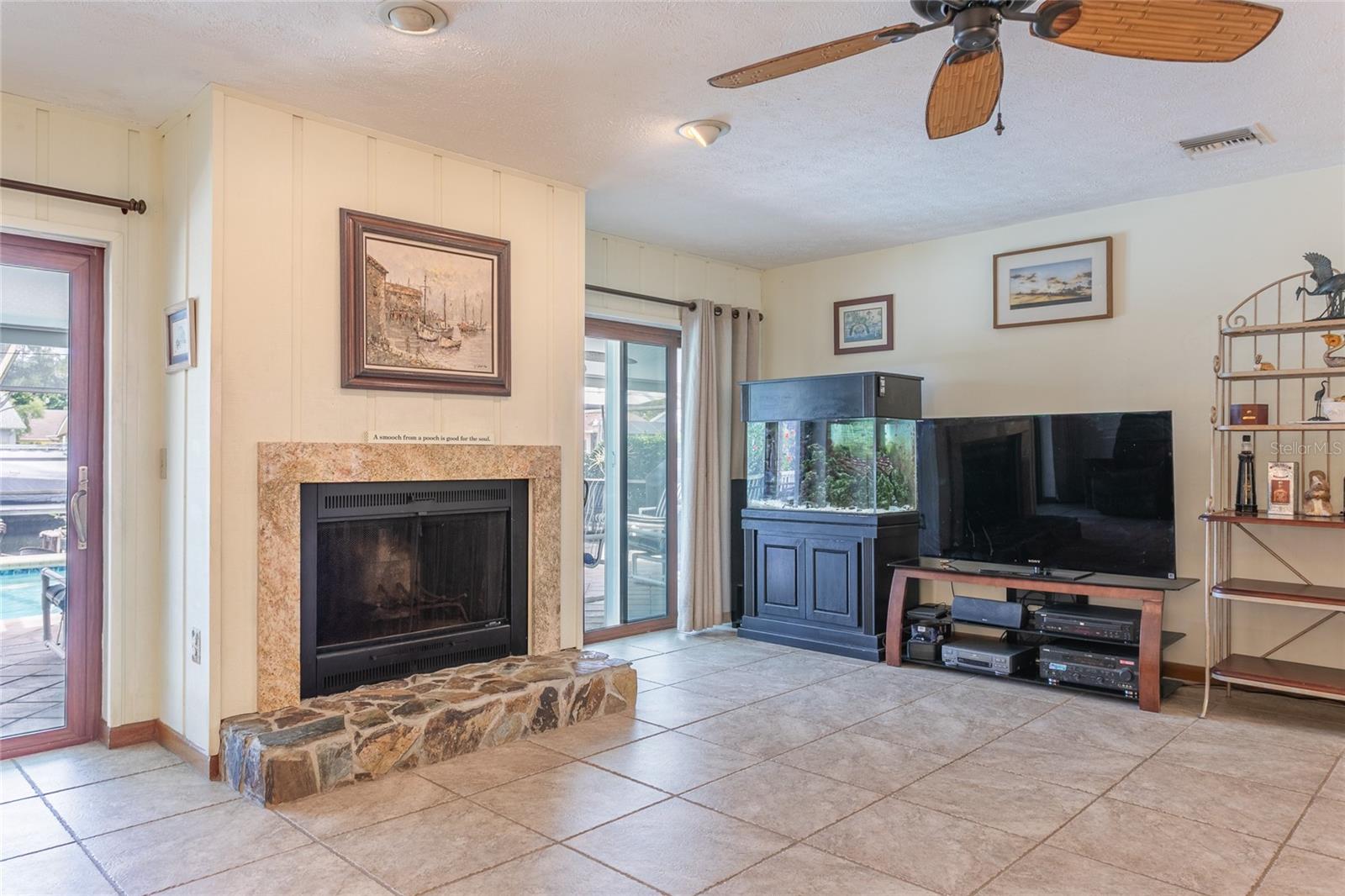 6104 SCHOONER WAY