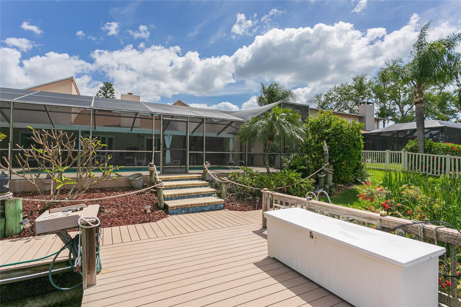 6104 SCHOONER WAY