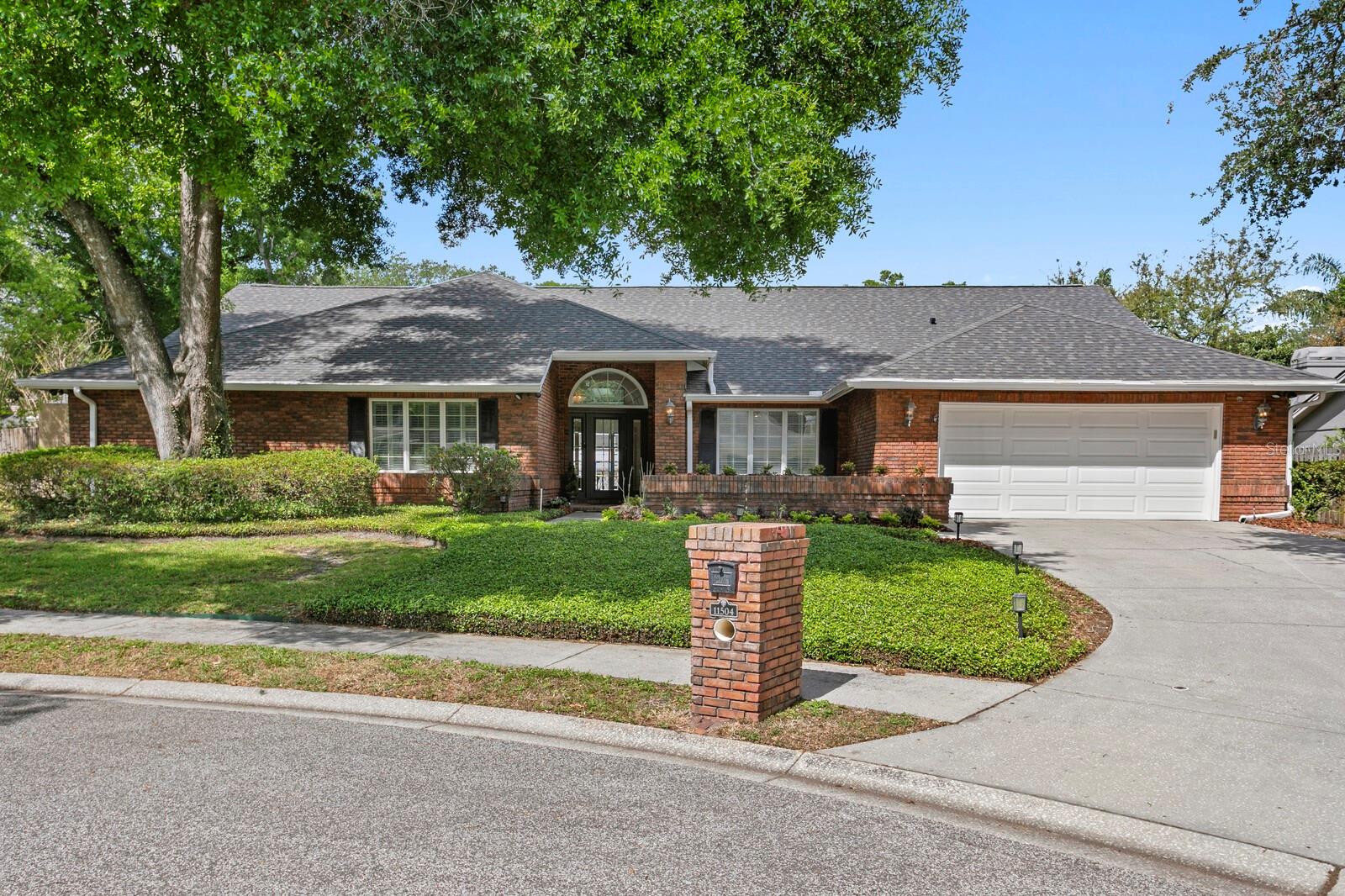 11504 MOFFAT PL
