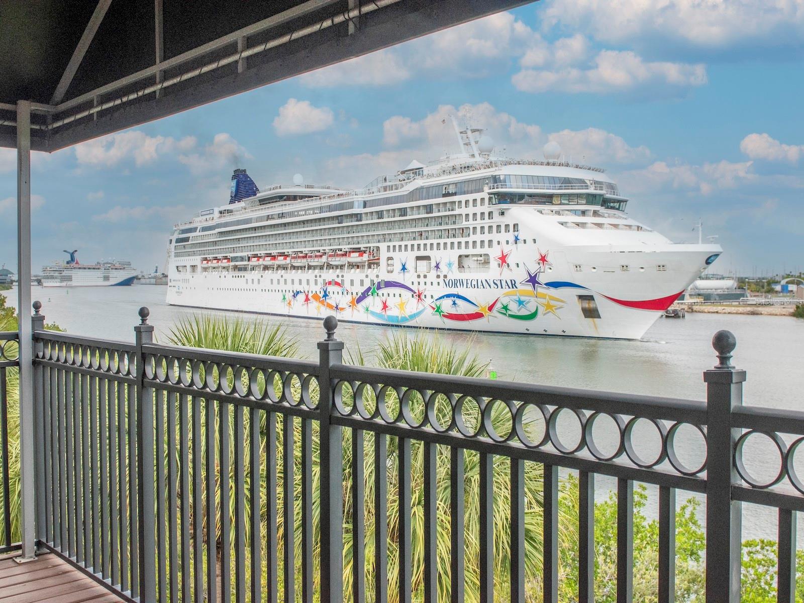 1450 HARBOUR WALK RD