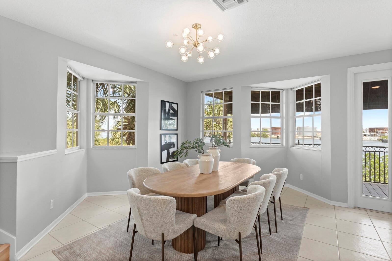 1450 HARBOUR WALK RD