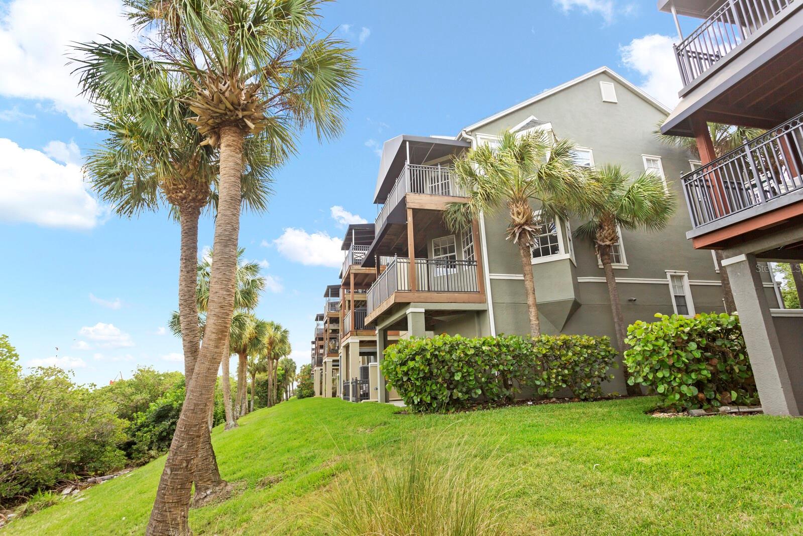 1450 HARBOUR WALK RD