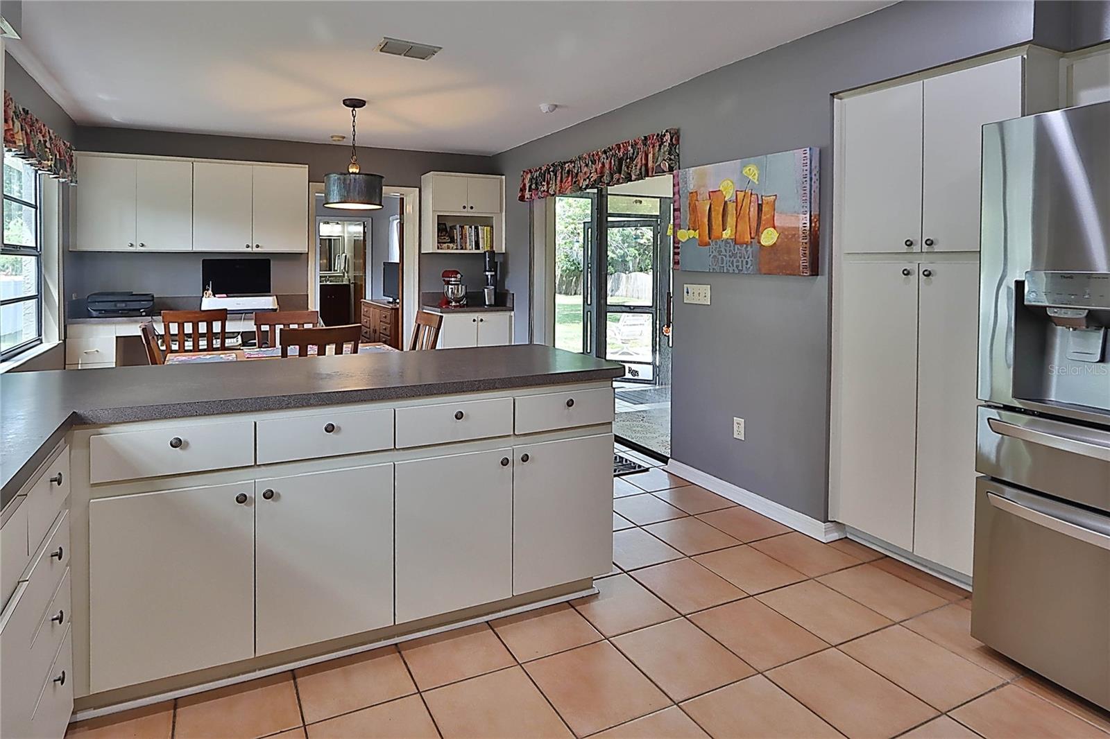 19814 DEER HOLLOW LN