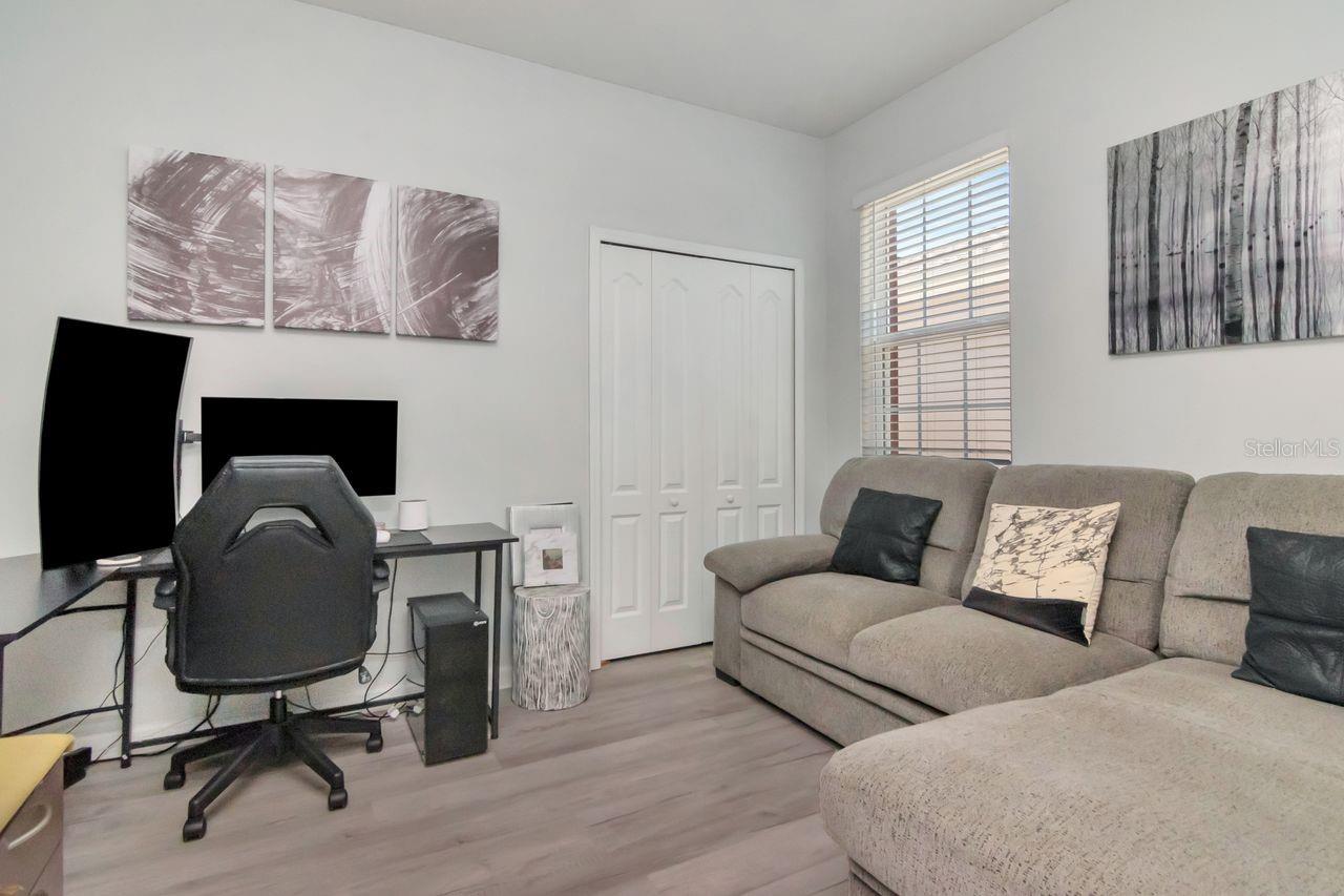 10455 HERON HIDEAWAY LOOP