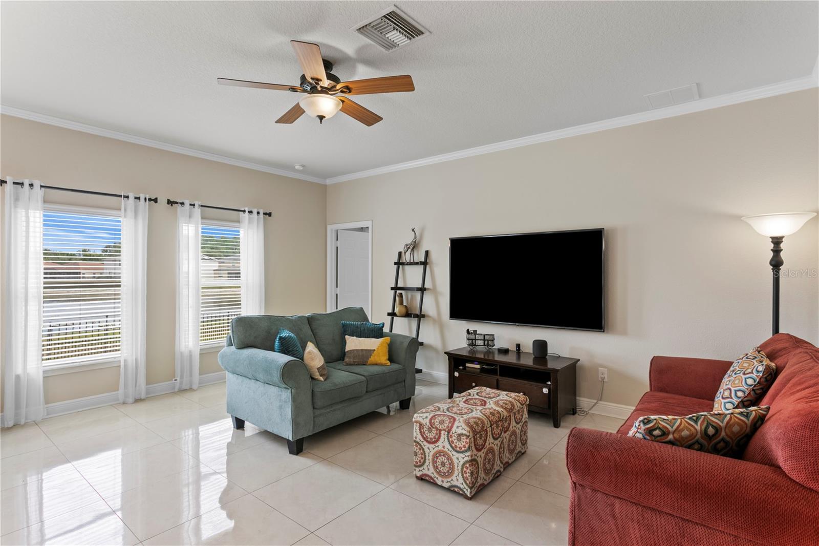 2837 MAPLE BROOK LOOP
