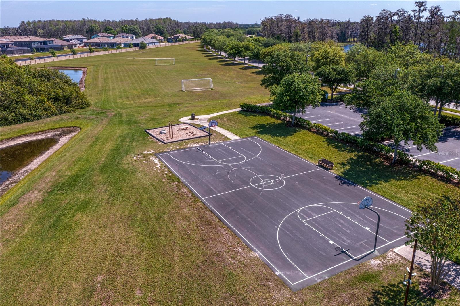 2837 MAPLE BROOK LOOP