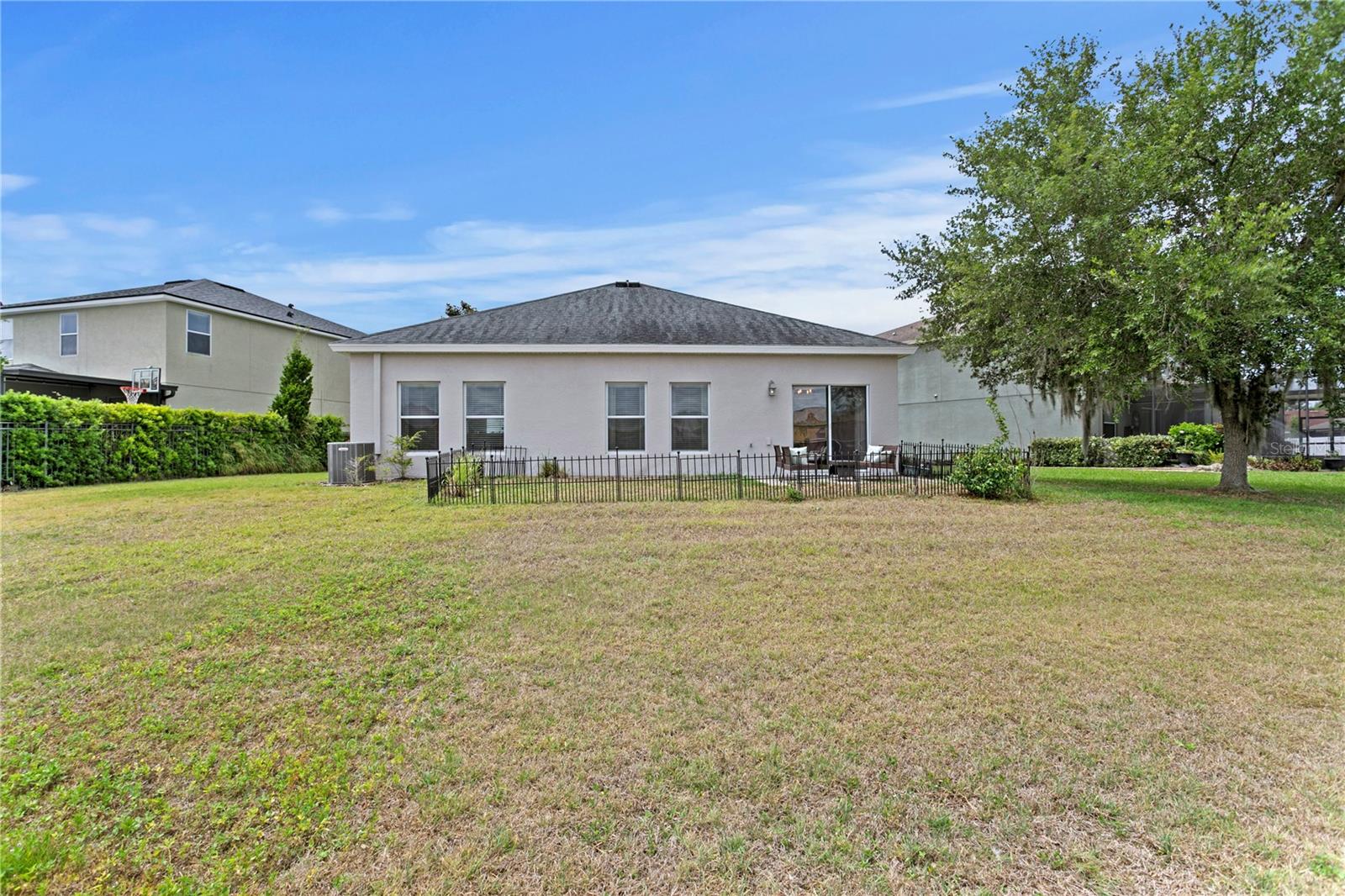 2837 MAPLE BROOK LOOP