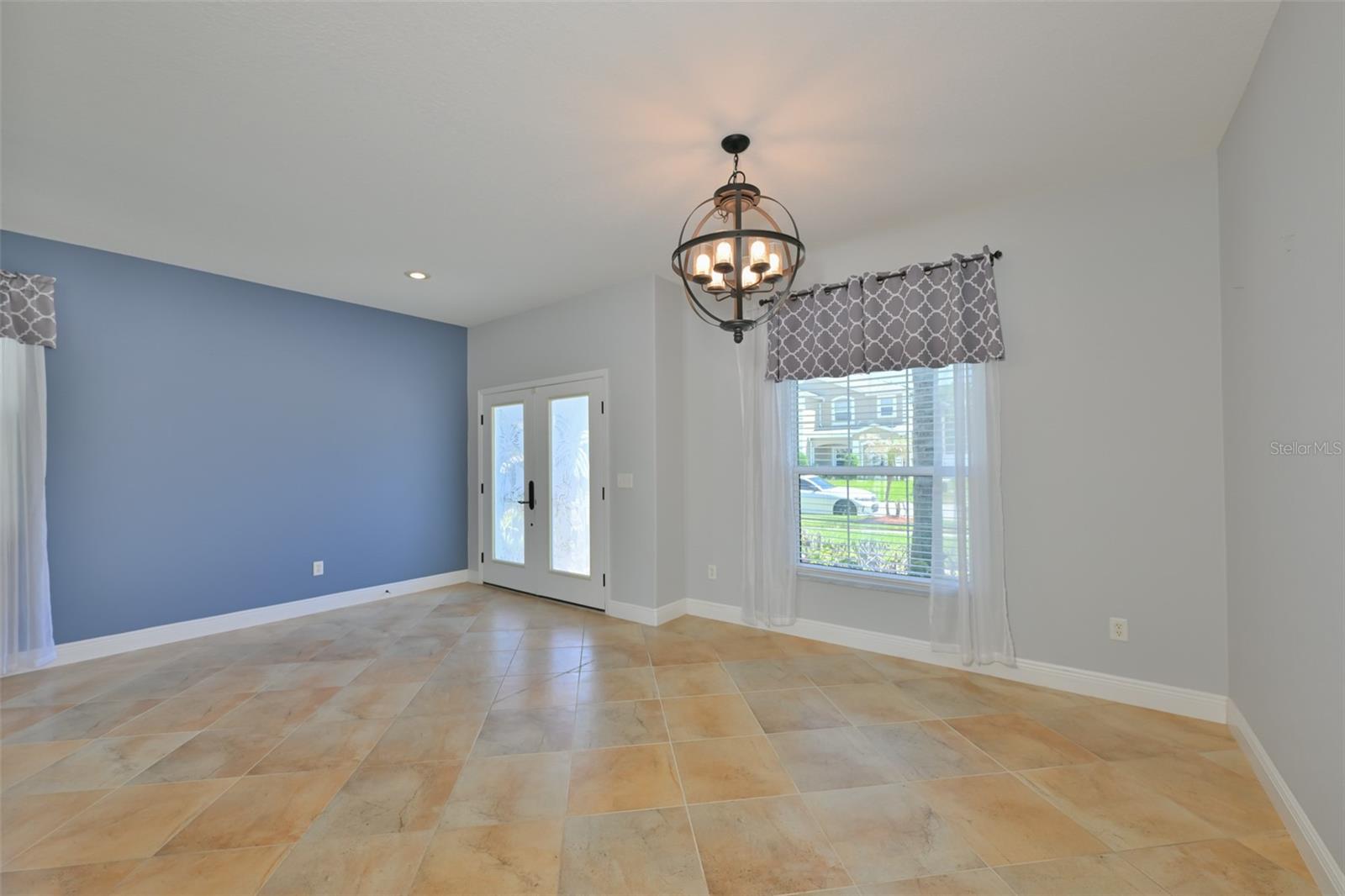 12206 CITRUS LEAF DR