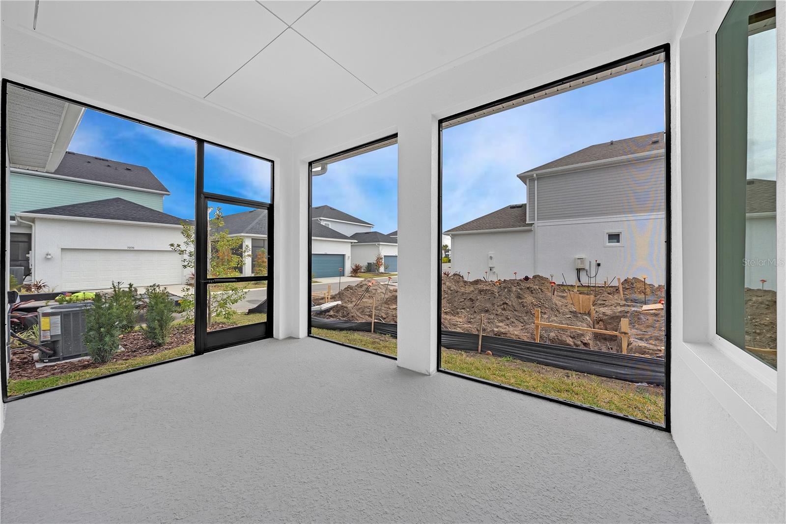 7267 KODIAK LN
