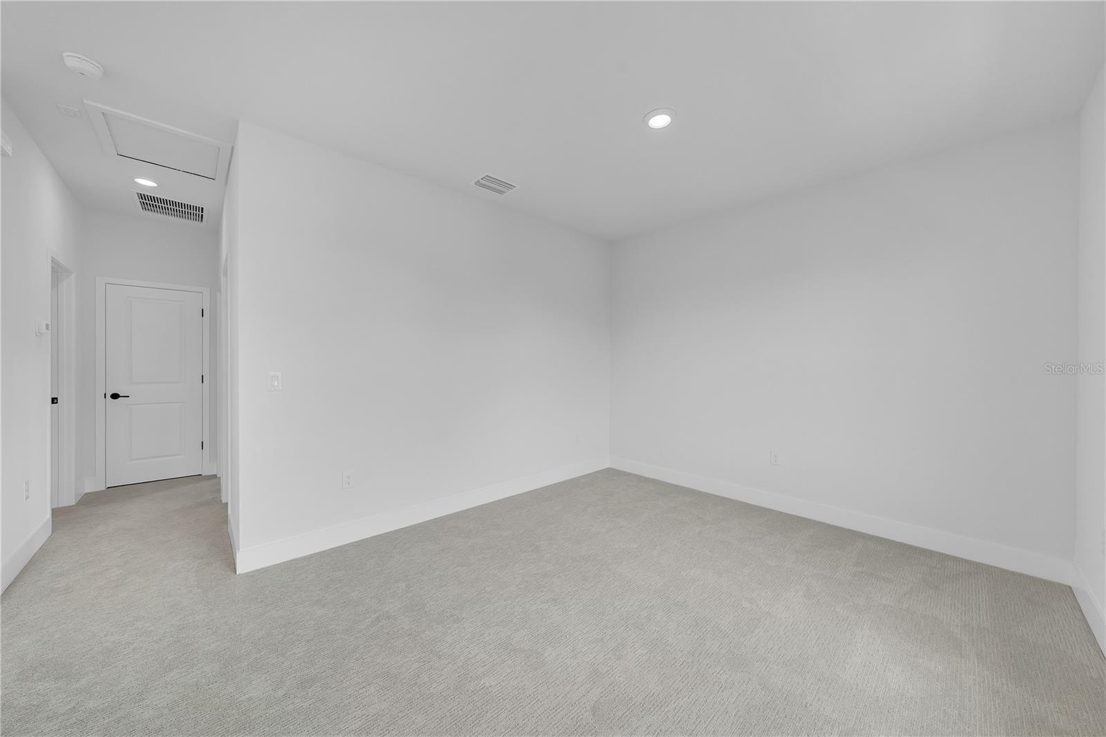 7267 KODIAK LN
