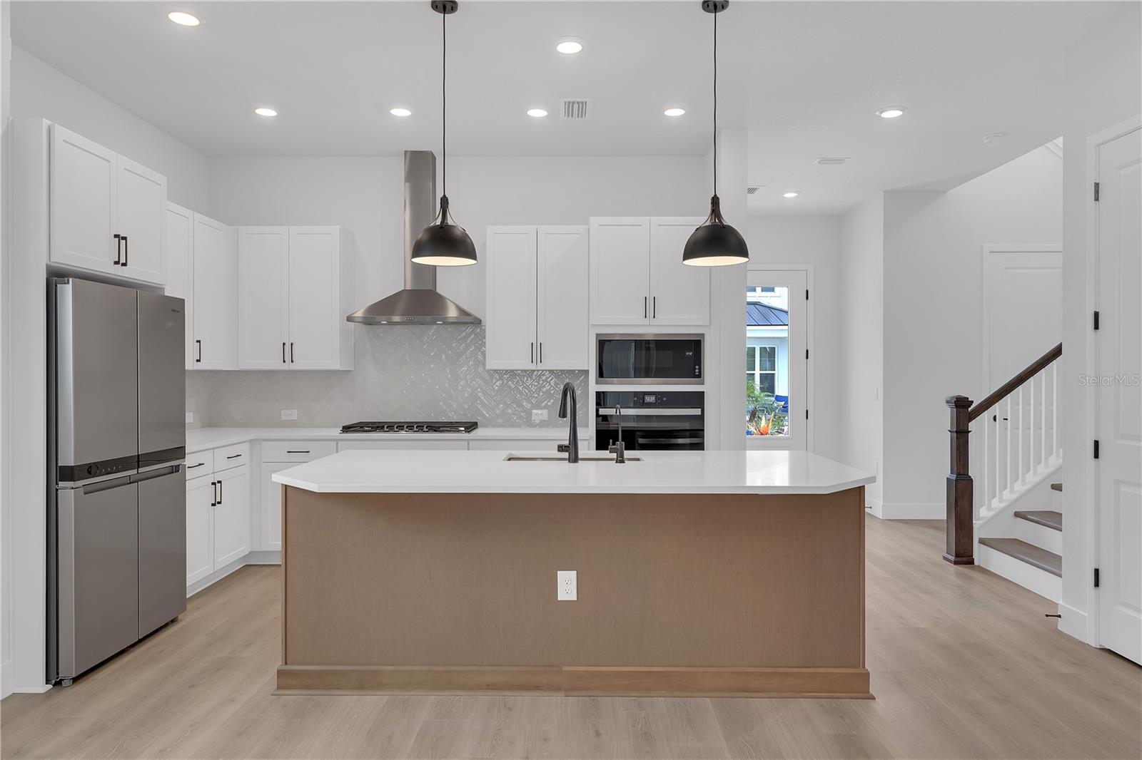 7267 KODIAK LN